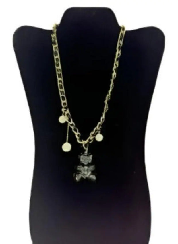 gold pendant necklace for women