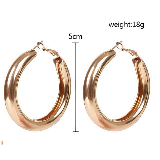 Elegant Aura Gold Earrings
