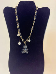 gold pendant necklace for women